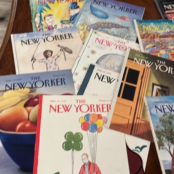 Vintage New Yorker Magazine Covers Only 1992 Set of 41 Artwork Frameable Gifts - Picture 2 of 6